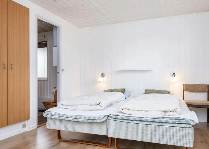 Seaside Charm With Views - By Traum