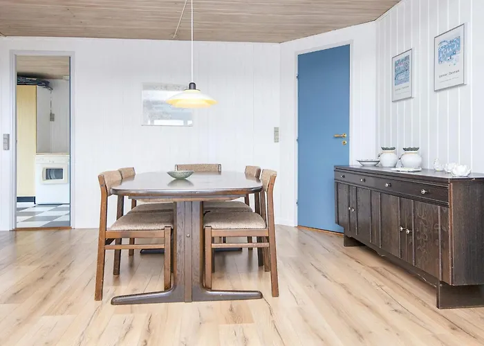 Seaside Charm With Views - By Traum